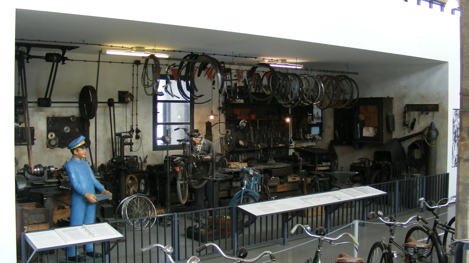 Oficina de mecânica de bicicletas